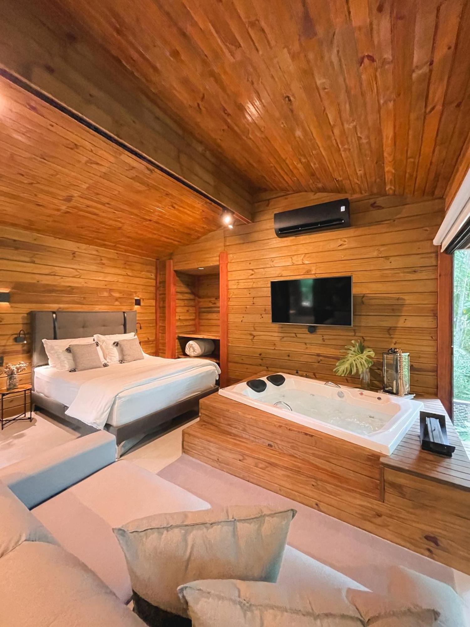 Cabana Equipada Em Meio A Natureza Em Pomerode Luaran gambar